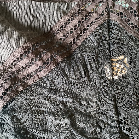 Huit 8 bra/high-waisted panty set - Picture 6 of 9